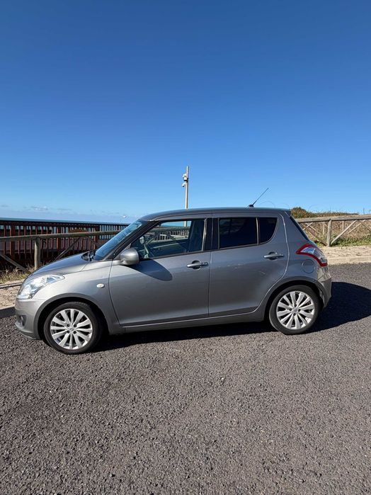 Suzuki Swift 201064628697484033122