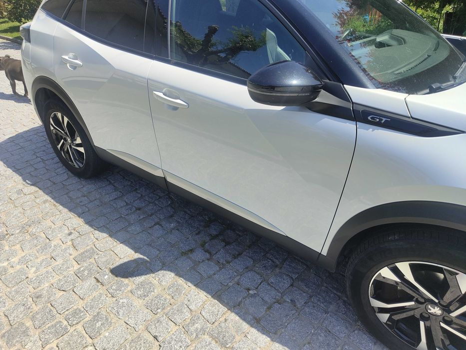 Peugeot 2008 1.2 PureTech GT EAT8