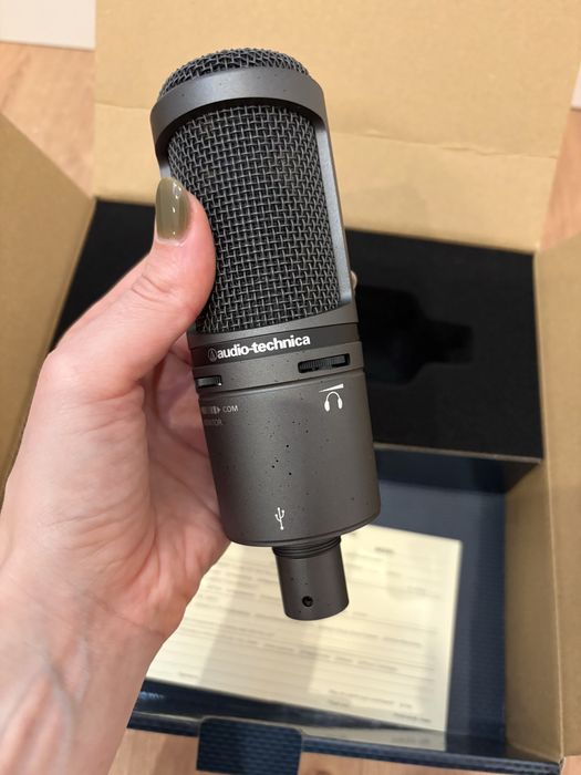Audio-Technica AT2020USB+ – Novo (apenas aberto)