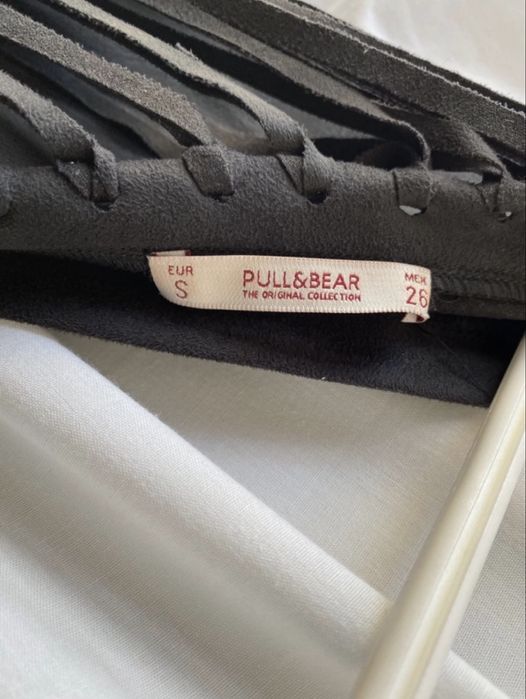 Vestido curto com franjas da Pull&Bear