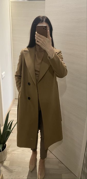Пальто massimo dutti