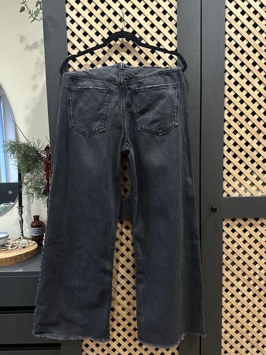 Джинси Zara 38 розмір серпдня талія