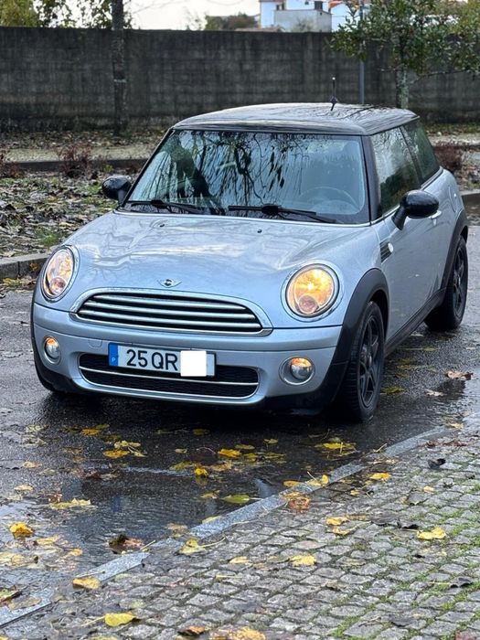 Mini Cooper 1.6D 110cv