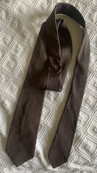 Gravata vintage em seda Yves Saint Laurent