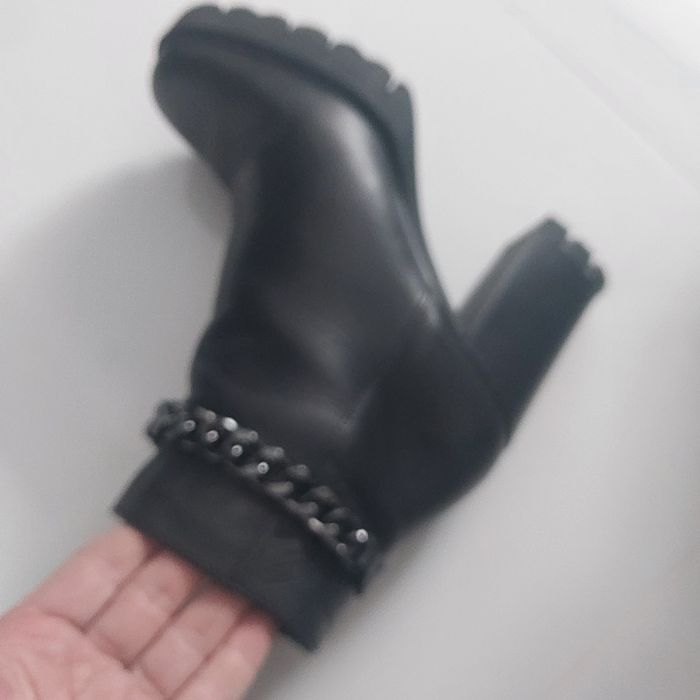 Botki. Damskie firmy  Tamaris
