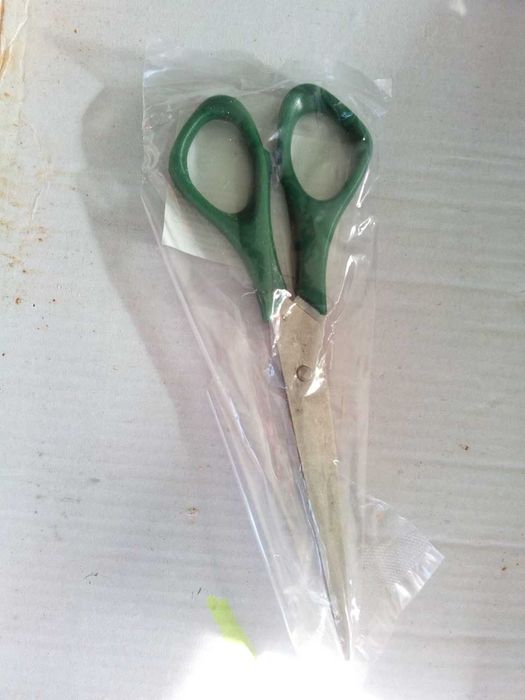 Tesouras em aço inoxidável, NOVAS!