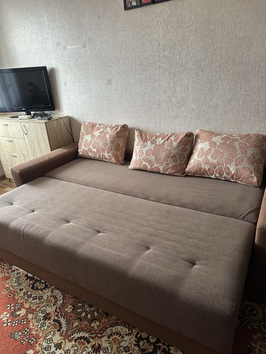 Диван розкладний відмінний стан