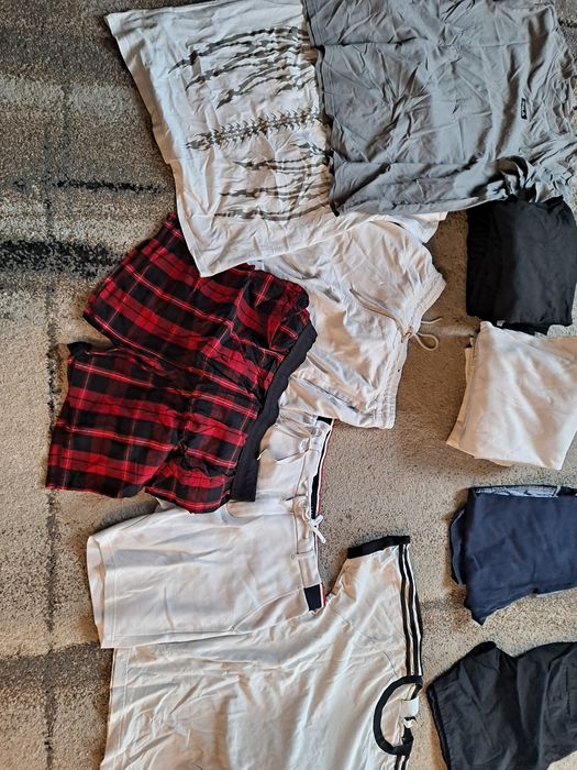 Paka ubrań męskich