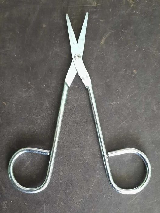 Ножички універсальні з гострими кінцями, 11,5 см, UK. Нові, в упаковці