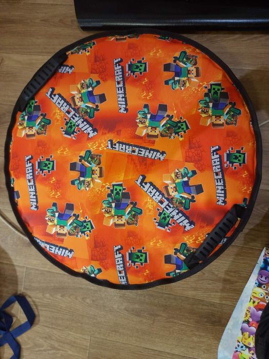 Льодянка м'яка з ручками, тюбінг (Виробництво, багато різних малюнків)