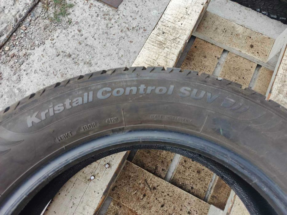 Зима 215/60 R17 Fulda kristal control suv, ціна комплекта 8000 грн