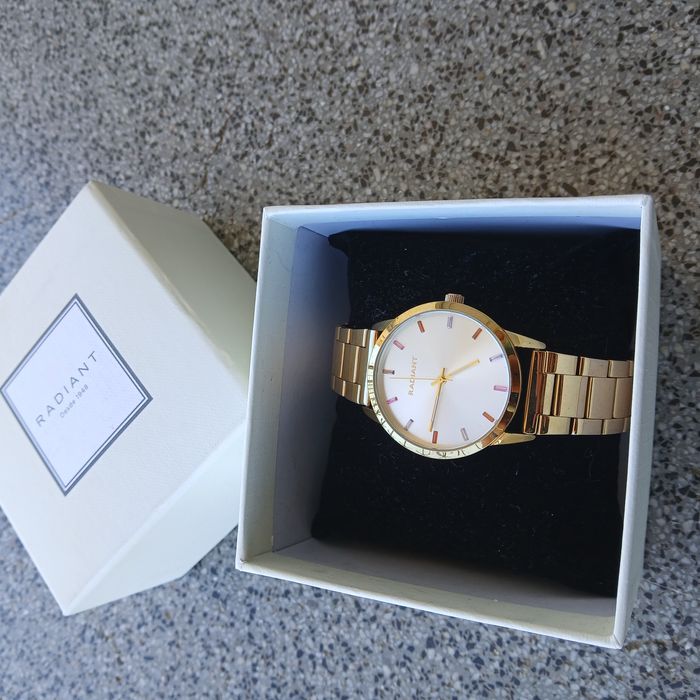 Relógio Radient como novo