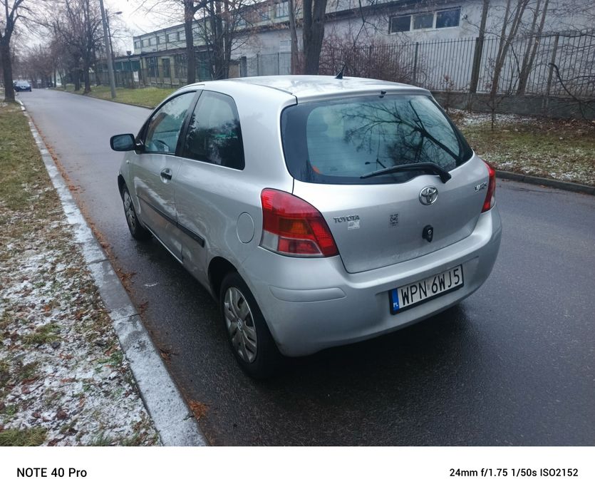Toyota Yaris 1.0 benzyna