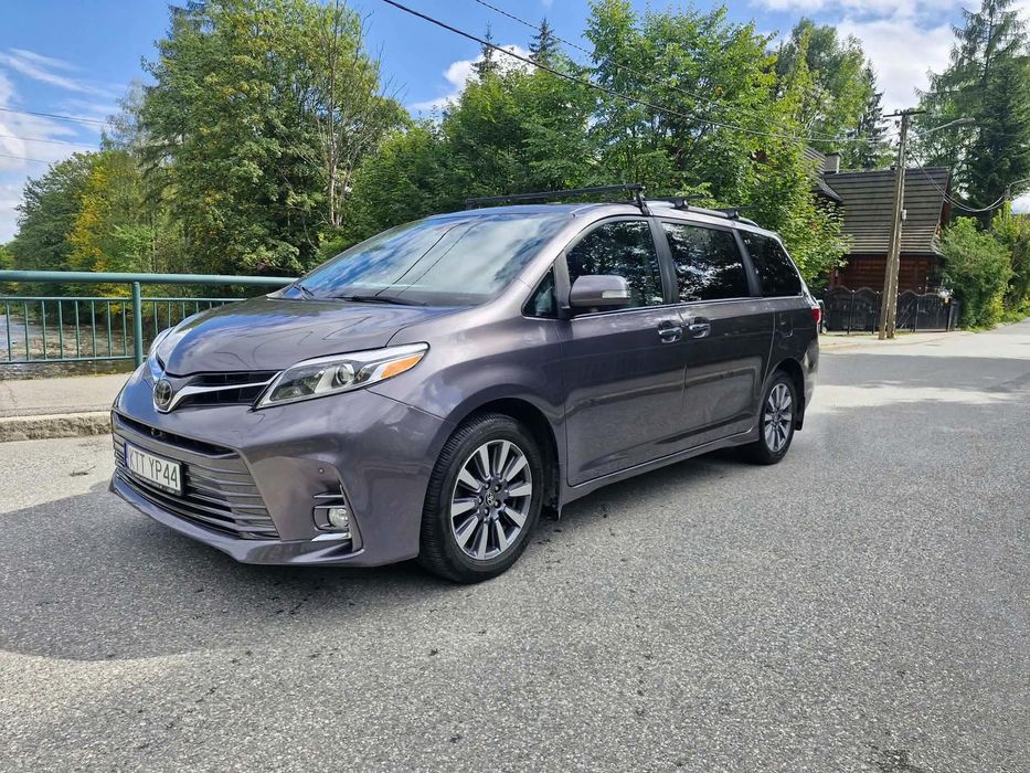 Toyota Sienna