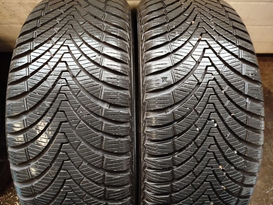 Opony całoroczne Kumho 205/55R16