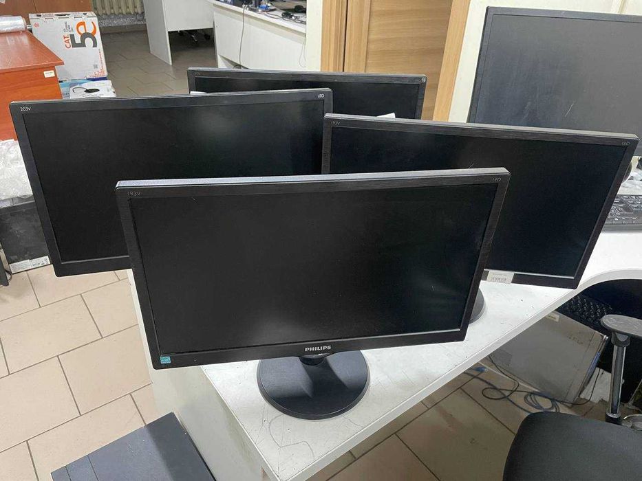 Розпродаж! Монитори для офісу Philips