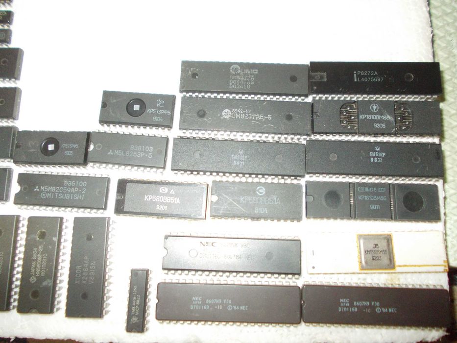 ПЭВМ Микросхемы и Микроконтроллеры