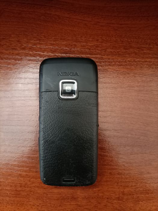 Vendo Nokia E65  Meo