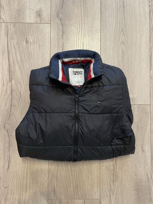 Zimowa meska kurtka puchowa Tommy Hilfiger, czarna, ciepla r. XS