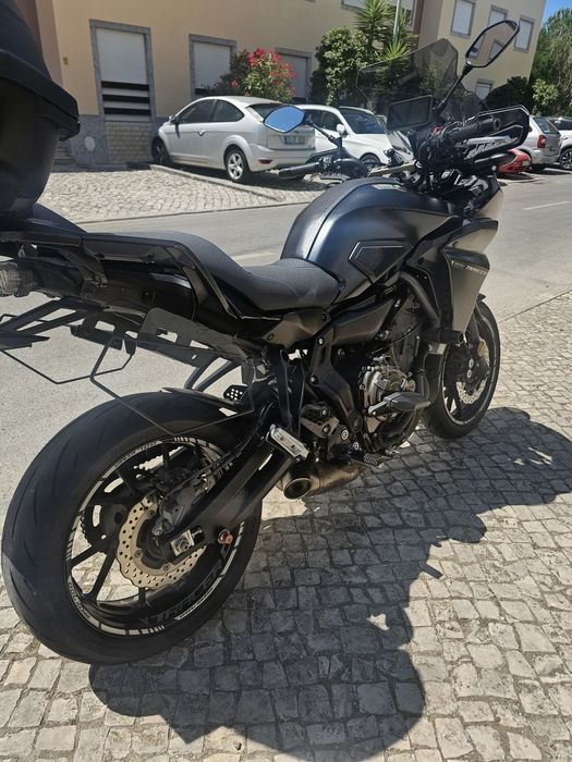 YAMAHA TRACER 700 ano 2017, akrapovic e em EXCELENTE ESTADO