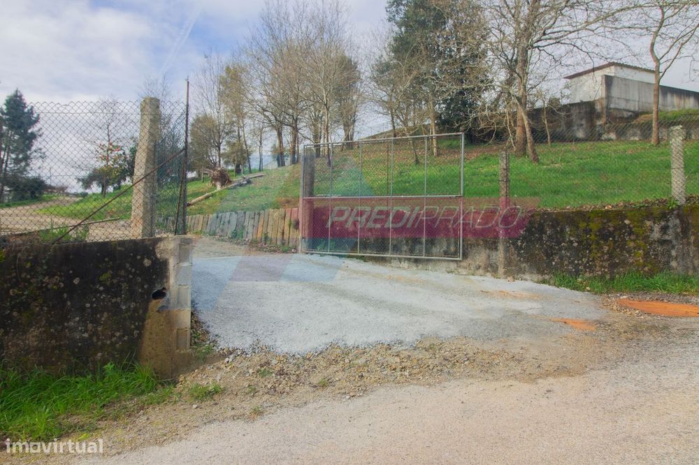 Lote de Terreno para Construção