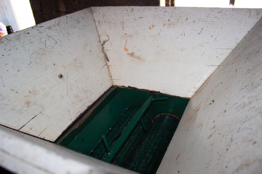 Esmagador de Uvas ELÉTRICO (motor)