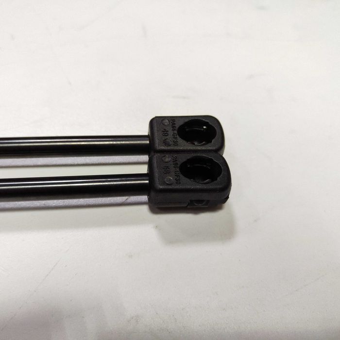 Амортизатор крышки багажника (ляди) 385N Ford Focus USA mk3 2011-