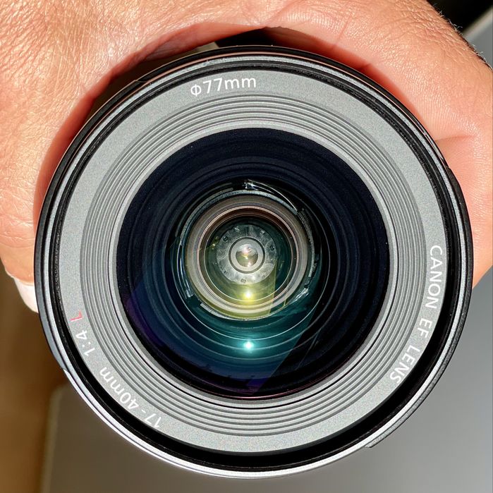 Canon EF 17-40 f/4L USM
