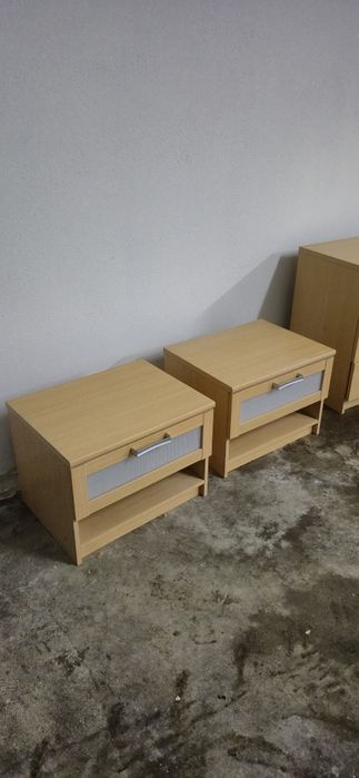 Mesas de cabeceira, OFERTA cómoda!!