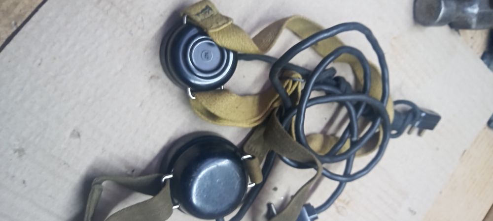 Stare słuchawki do radiostacji