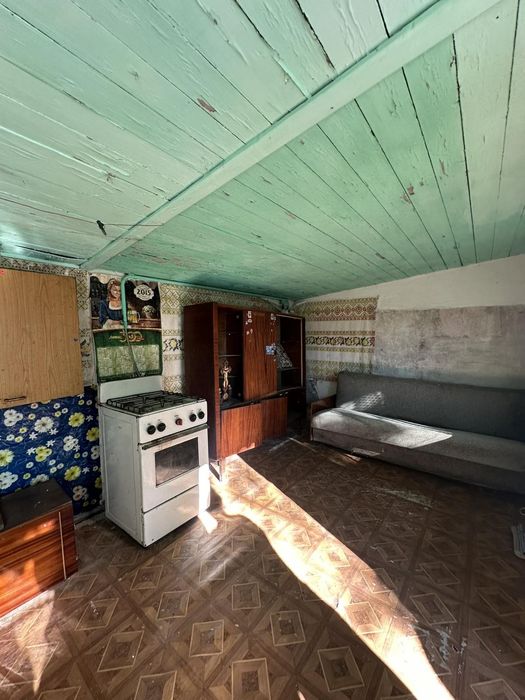 Продам цегляний будинок