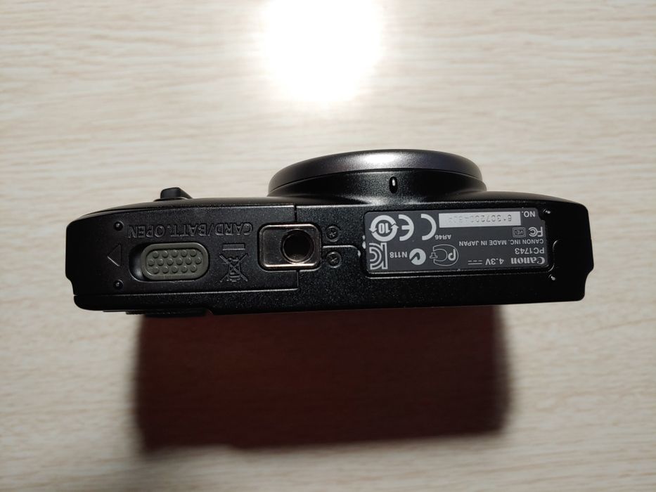 Canon SX240 HS 20x optical zoom