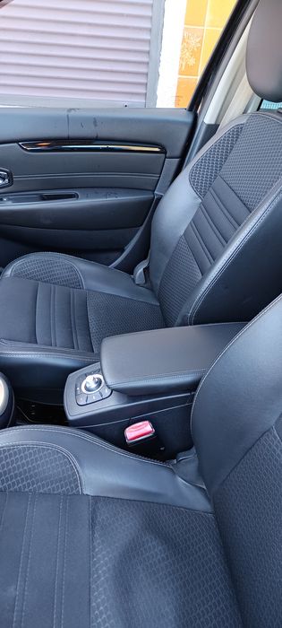 Renault Grand Scenic 2015 Bose edition