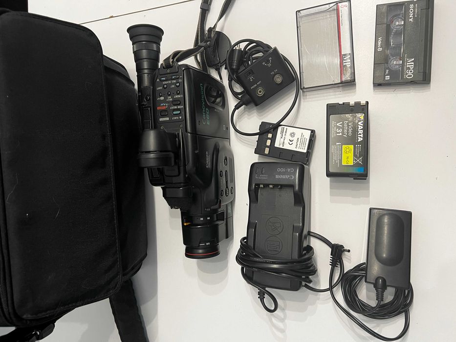 Canon Canovision E60 8mm Video Camcorder + Akcesoria Retro