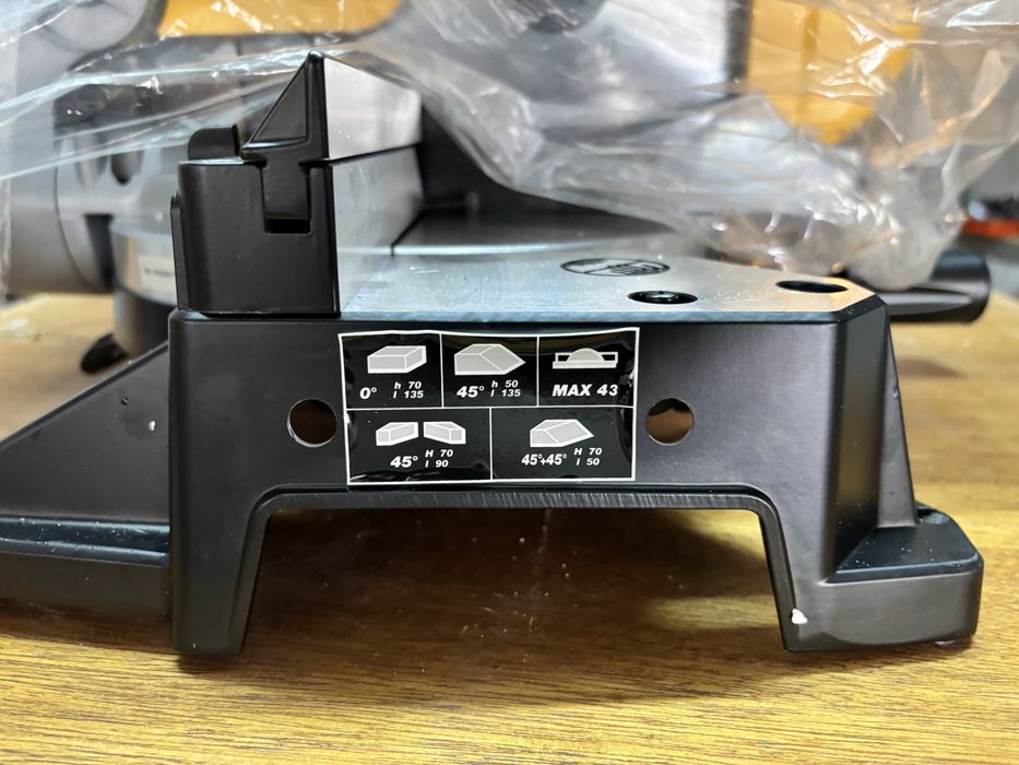 Maquina de corte duplo