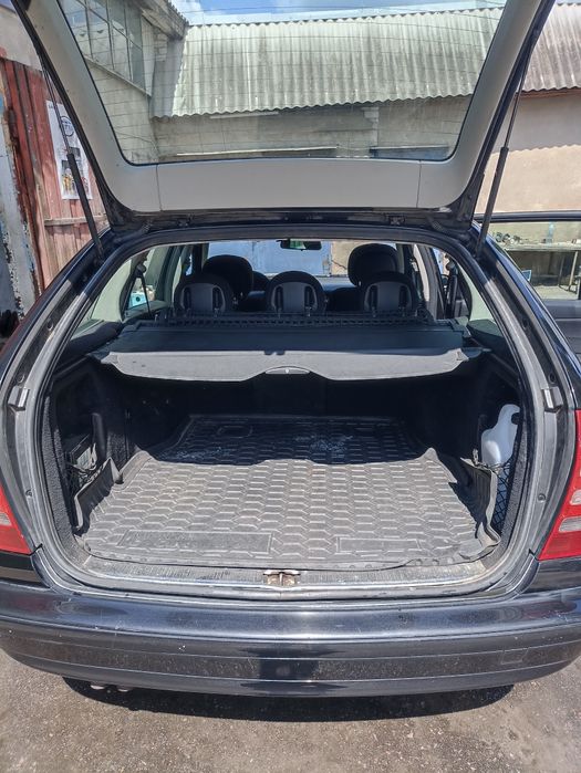 Продам автомобіль Mercedes-Benz C200, 2007 р.