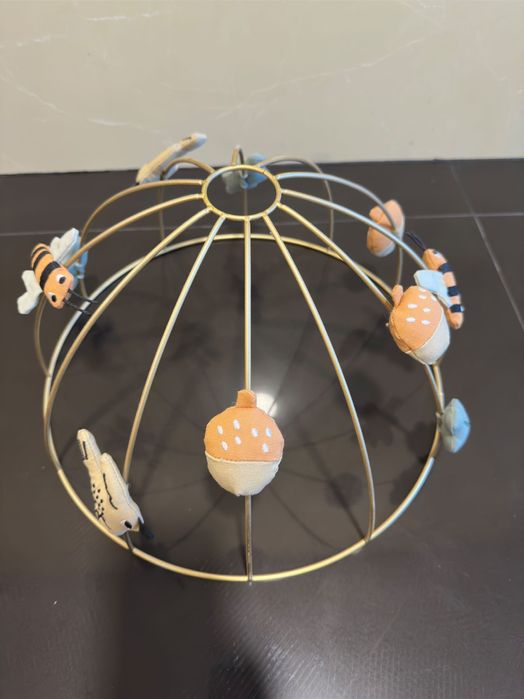 Abajur em forma de gaiola de pássaros