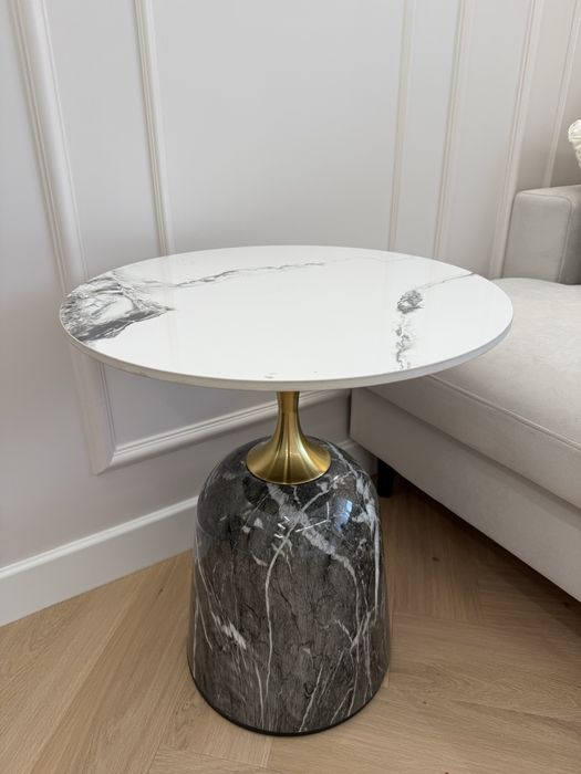 Designerski stolik z okrągłym blatem do salonu, sypialni, przedpokoju.