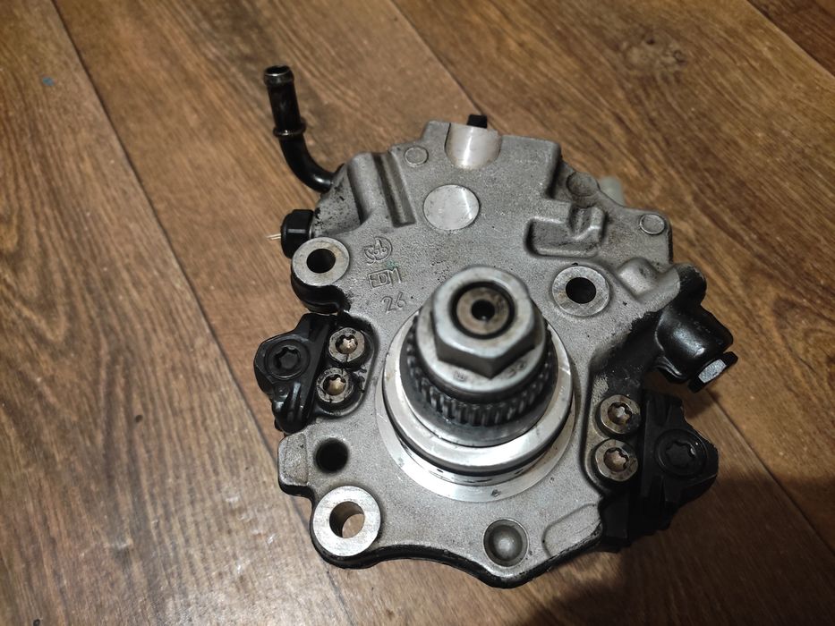 Продам,(ТНВД)толевну на Мерседес Спринтер 2,2 2015р