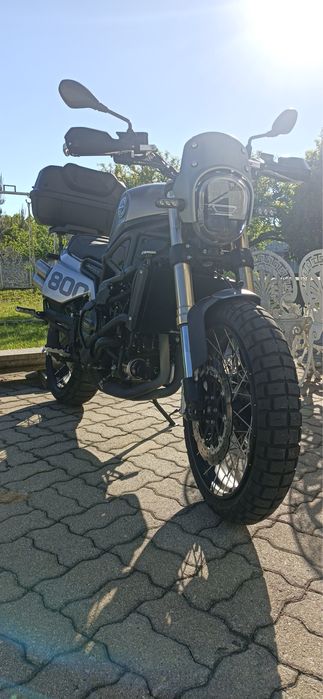 Benelli leoncino 800 traill