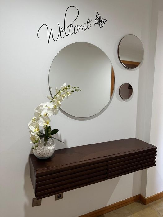 Hall Furniture and Mirrors64752100647299121