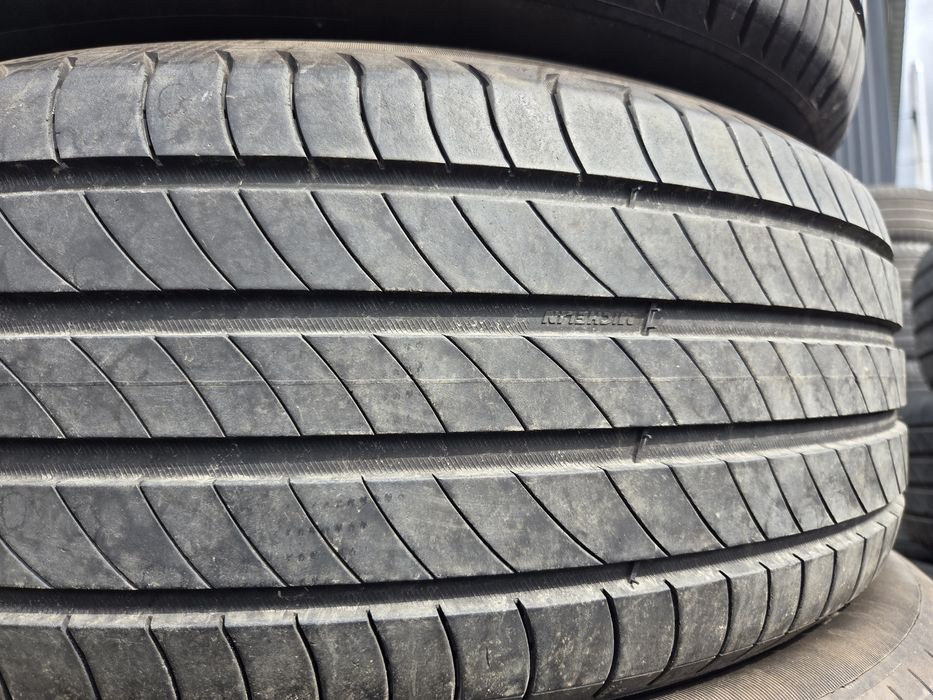 235/60 R17 Michelin шини літо