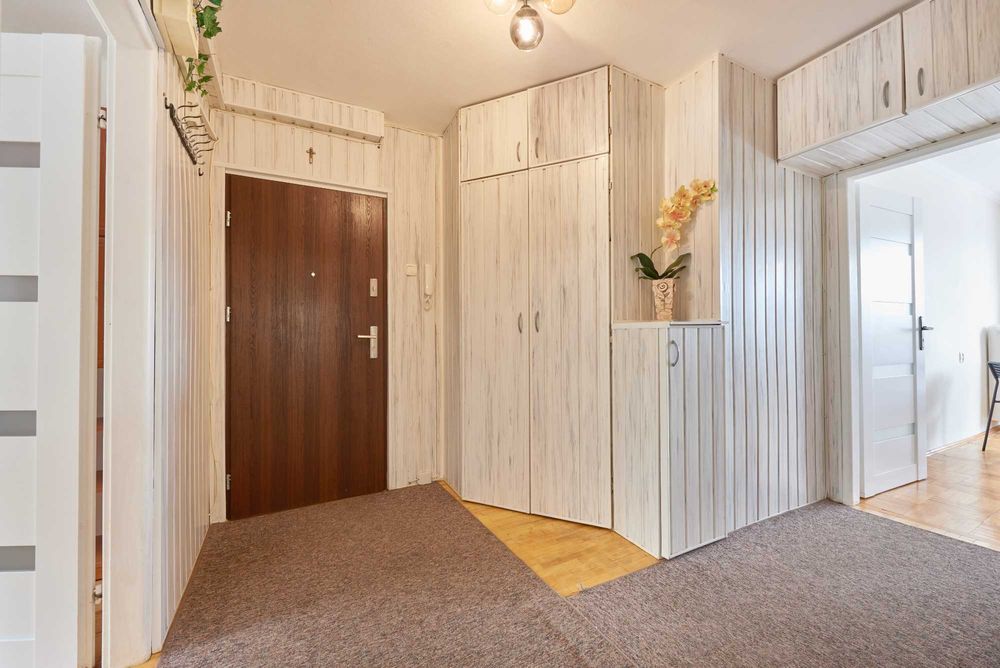 Jasne 2-pokojowe mieszkanie – Rzeszów, ul. Dąbrówki 4