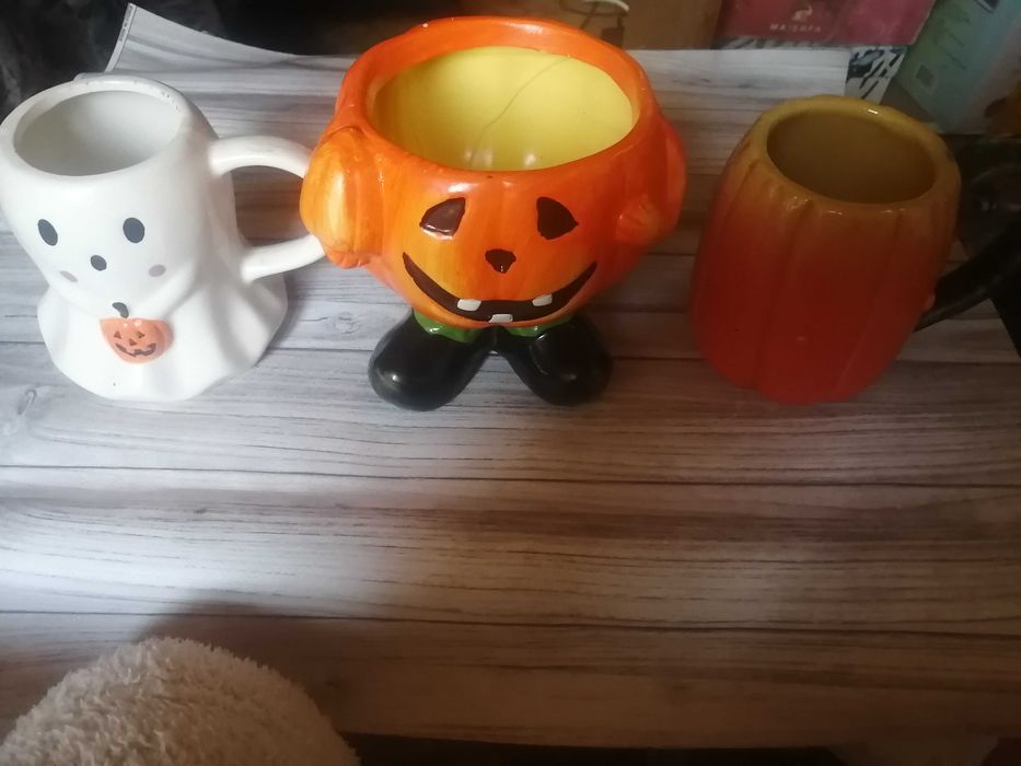 Чашка Хэллоуин.