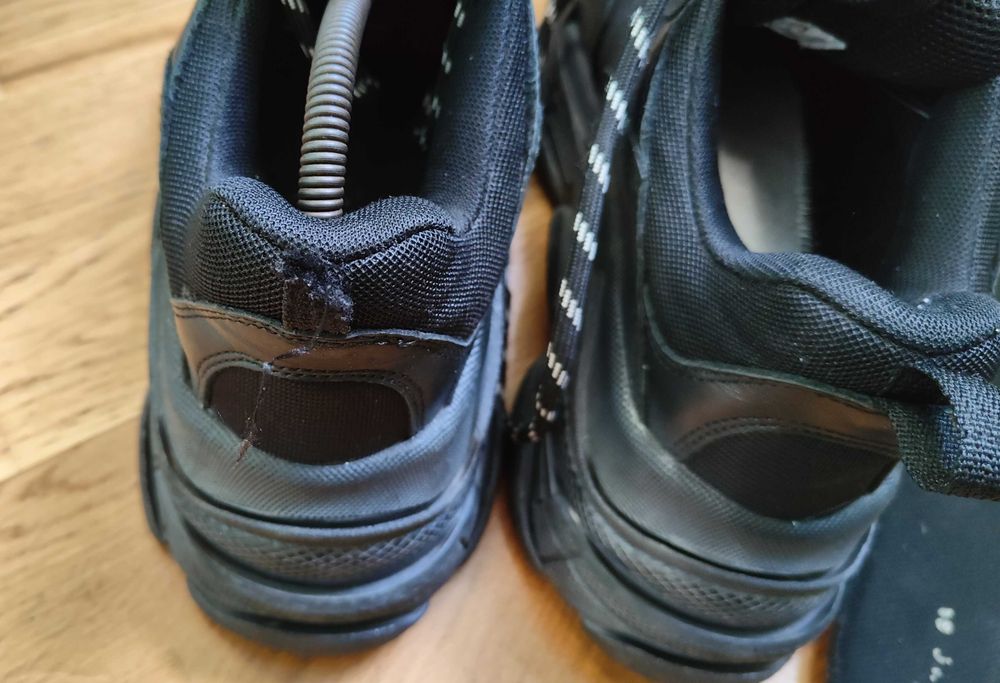 Кроссовки Balenciaga Triple S Размер 39: 8 000 грн. - Другие