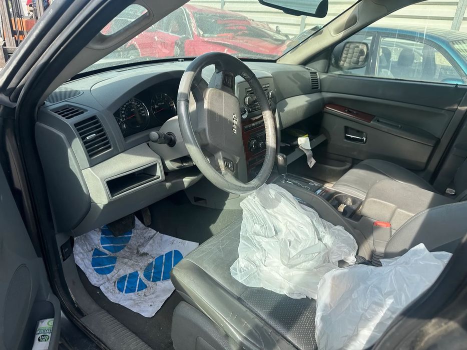 JEEP GRAND CHEROKEE 3.0 CRDI DE 2006 EM CENTRO DE ABATE