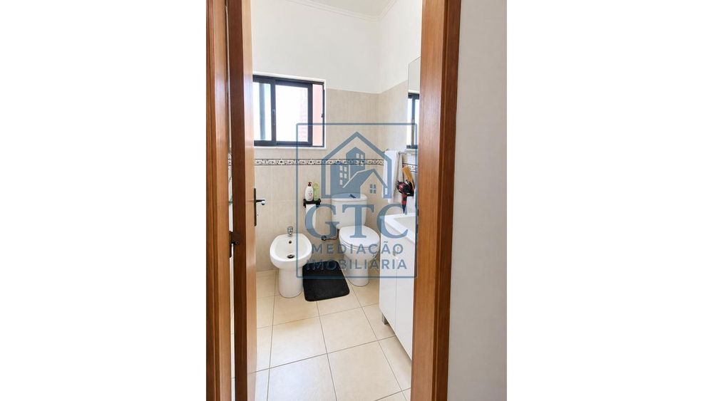 Apartamento T2 Baixa da Banheira