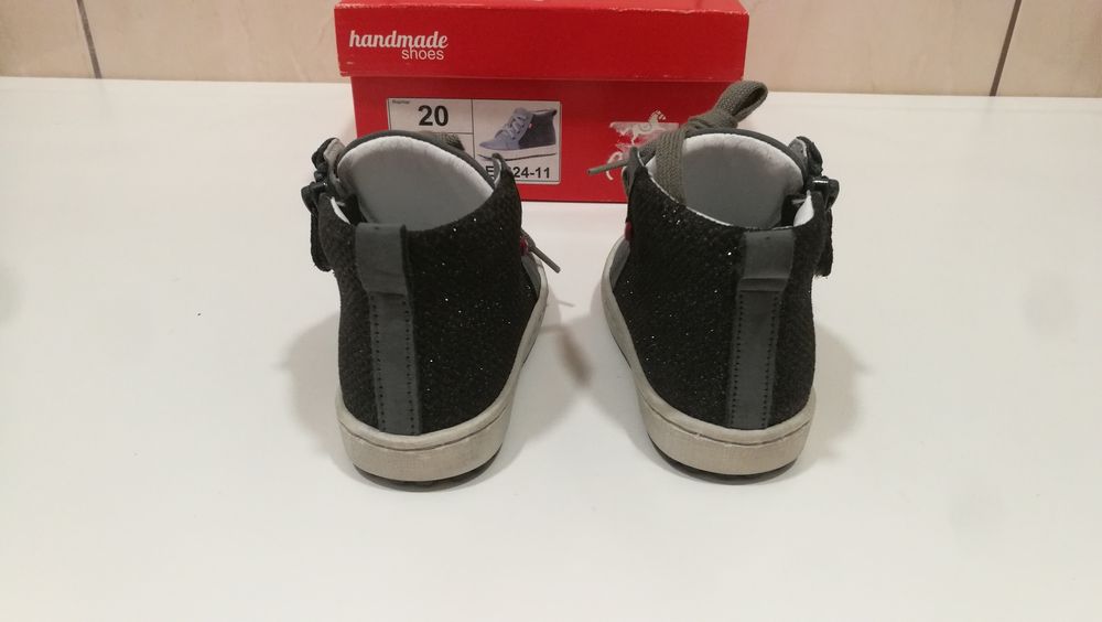Buty dziecięce Emel E2624-11 nowe
