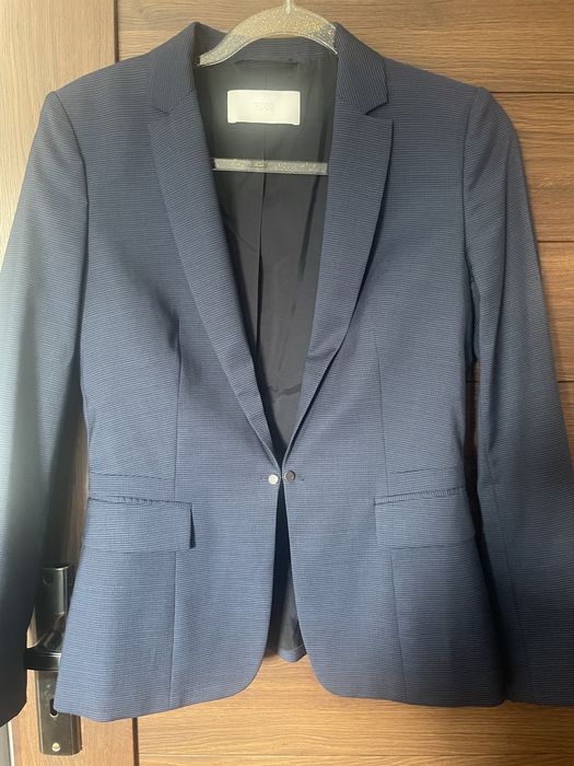 Sprzedam nową elegancką marynarke