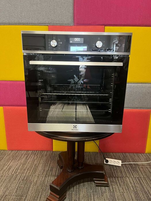 Piekarnik elektryczny parowy Electrolux EOD5C70X jak nowy SteamBake600